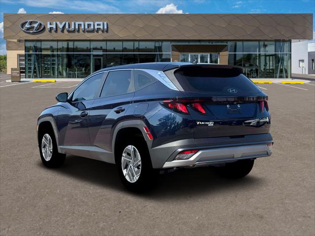 2026 Hyundai Tucson Hybrid Blue SE
