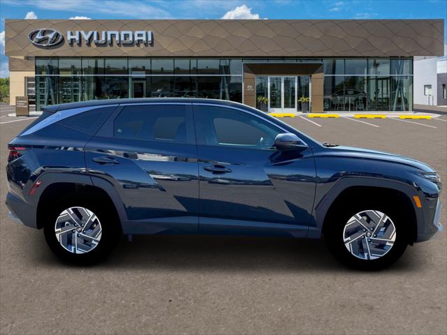 2026 Hyundai Tucson Hybrid Blue SE