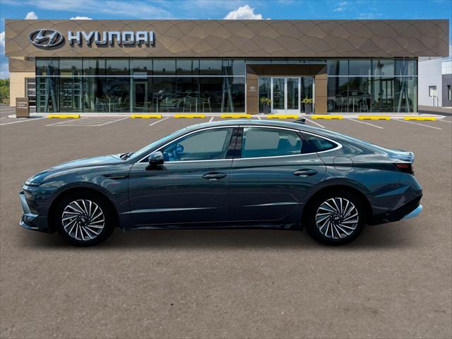 2025 Hyundai Sonata Hybrid Limited