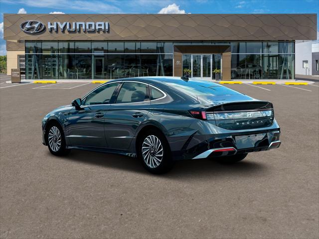 2025 Hyundai Sonata Hybrid Limited