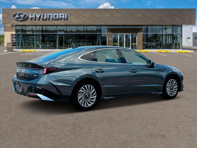 2025 Hyundai Sonata Hybrid Limited