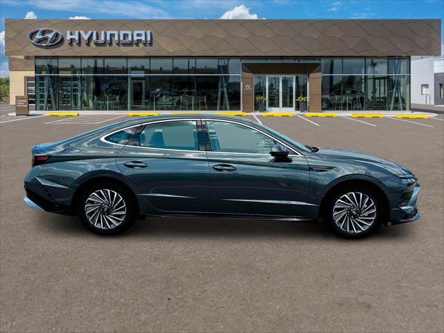2025 Hyundai Sonata Hybrid Limited