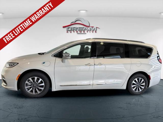 2021 Chrysler Pacifica Hybrid Limited