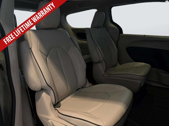 2021 Chrysler Pacifica Hybrid Limited