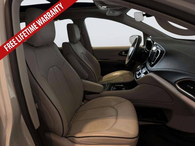 2021 Chrysler Pacifica Hybrid Limited