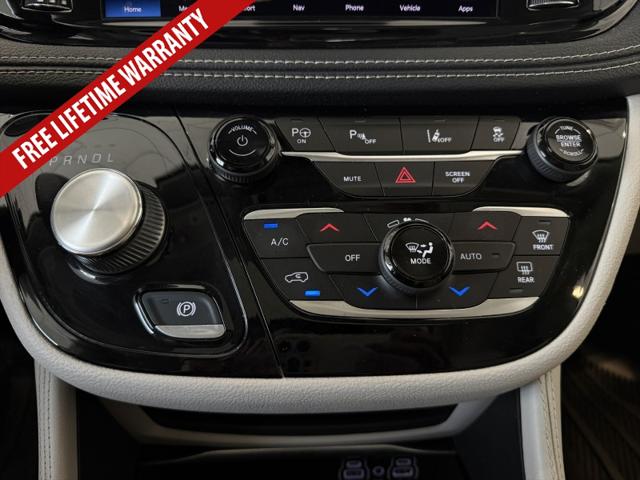 2021 Chrysler Pacifica Hybrid Limited