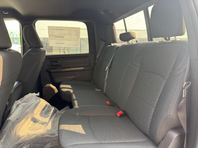 2026 Ram 2500 Black Express Crew Cab 4x4 64 Box