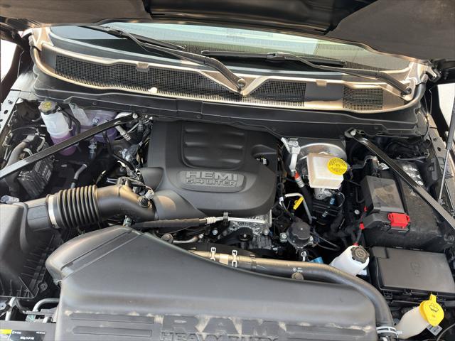 2026 Ram 2500 Black Express Crew Cab 4x4 64 Box