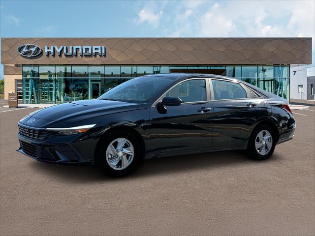 2025 Hyundai Elantra SE