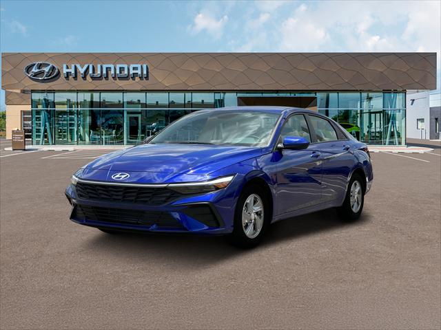 2024 Hyundai Elantra SE for sale in APPLETON, WI
