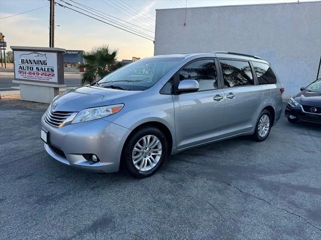 2017 Toyota Sienna XLE Premium 8 Passenger for sale in Banning, CA