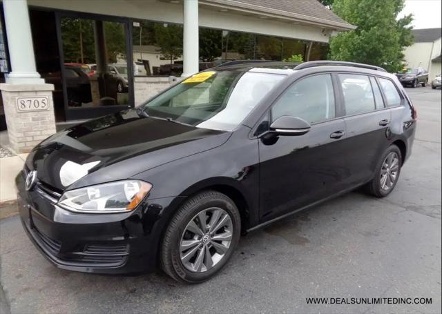 2017 Volkswagen Golf SportWagen TSI S for sale in Portage, MI