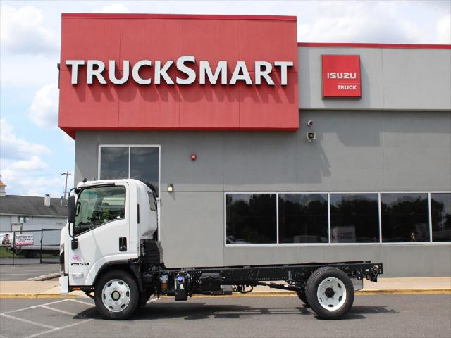 2027 Isuzu Nrr Unknown