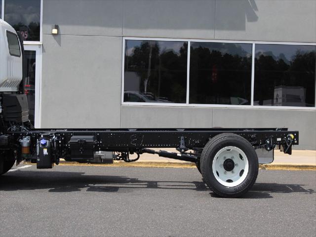 2027 Isuzu Nrr Unknown