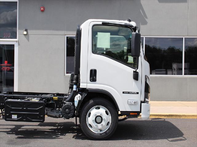 2027 Isuzu Nrr Unknown