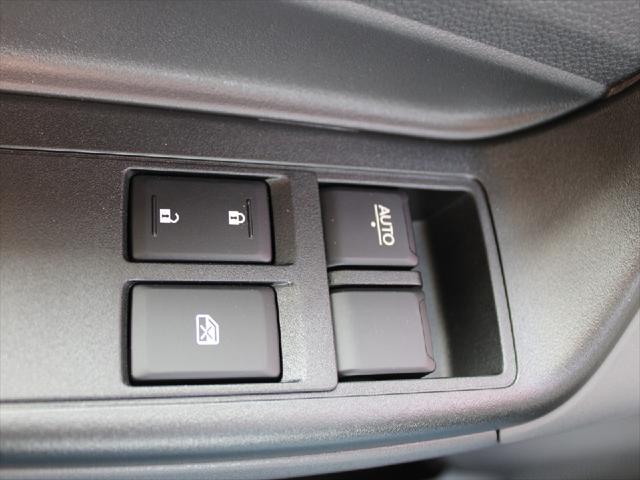 2027 Isuzu Nrr Unknown