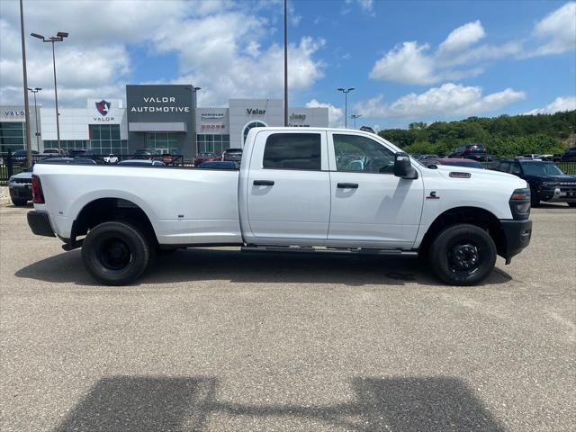 2026 Ram 3500 Tradesman Crew Cab 4x4 8' Box