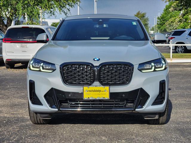 2024 BMW X4 xDrive30i