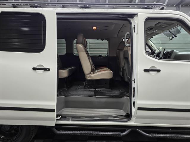 2020 Nissan NV Passenger NV3500 HD SL 5.6L V8 Minivan/Van