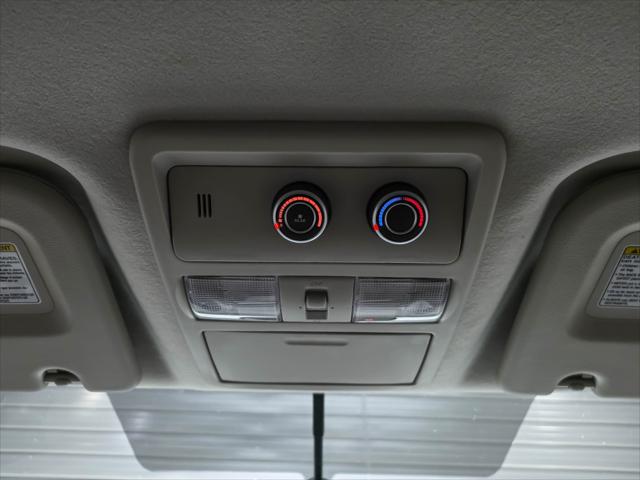 2020 Nissan NV Passenger NV3500 HD SL 5.6L V8 Minivan/Van