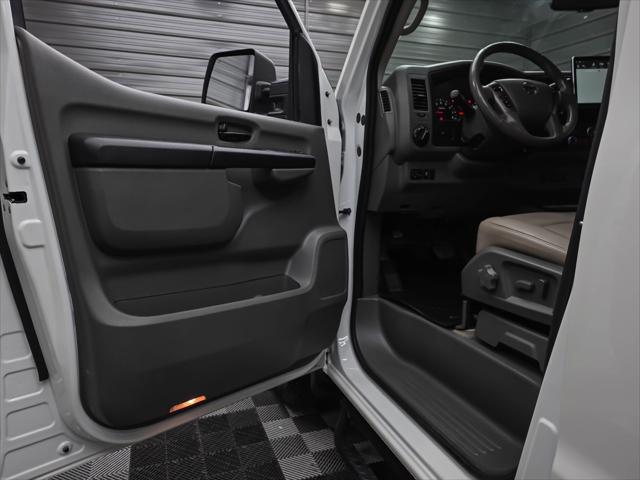 2020 Nissan NV Passenger NV3500 HD SL 5.6L V8 Minivan/Van