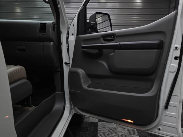 2020 Nissan NV Passenger NV3500 HD SL 5.6L V8 Minivan/Van