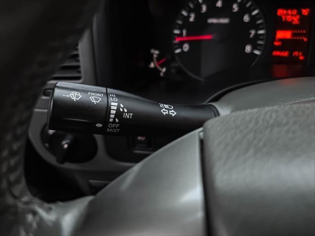2020 Nissan NV Passenger NV3500 HD SL 5.6L V8 Minivan/Van