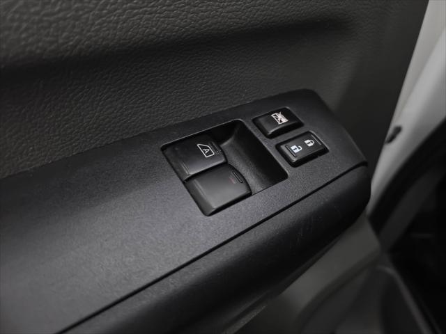 2020 Nissan NV Passenger NV3500 HD SL 5.6L V8 Minivan/Van