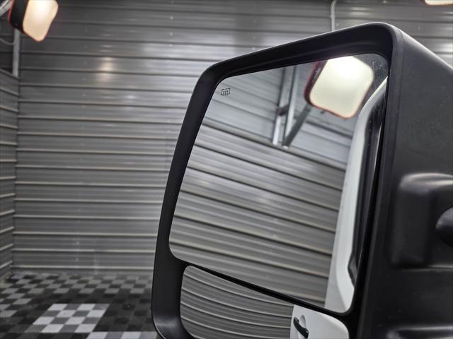 2020 Nissan NV Passenger NV3500 HD SL 5.6L V8 Minivan/Van