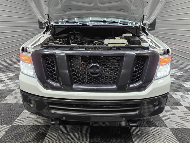 2020 Nissan NV Passenger NV3500 HD SL 5.6L V8 Minivan/Van