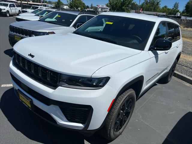 2026 Jeep Grand Cherokee L Altitude 4x4
