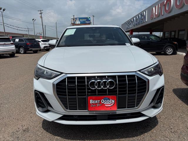 2022 Audi Q3 Premium 45 TFSI S line quattro Tiptronic