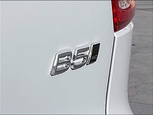 2026 Volvo XC40 Plus, B5 AWD Gas (mild hybrid), Dark
