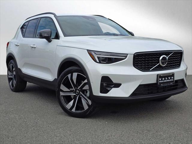 2026 Volvo XC40 Plus, B5 AWD Gas (mild hybrid), Dark for sale in Bellevue, WA