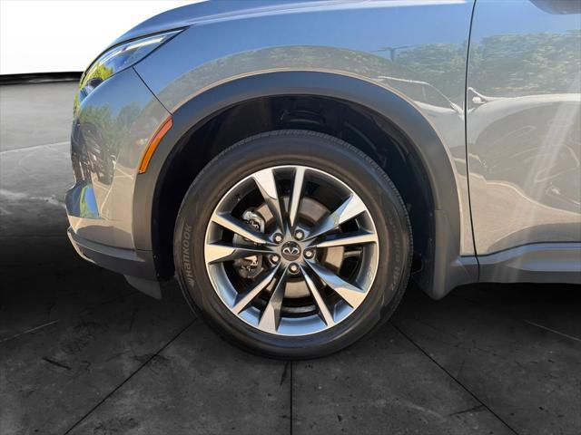 2023 INFINITI QX60 LUXE AWD