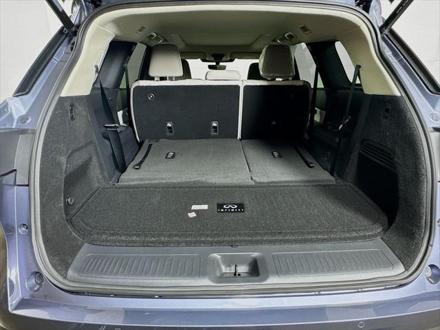 2027 INFINITI QX60 LUXE