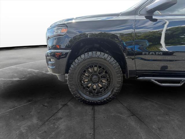 2026 Ram 1500 Express Crew Cab 4x4 57 Box