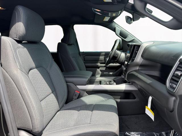 2026 Ram 1500 Express Crew Cab 4x4 57 Box