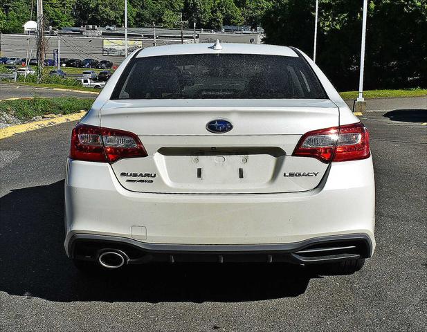 2018 Subaru Legacy 2.5i Premium