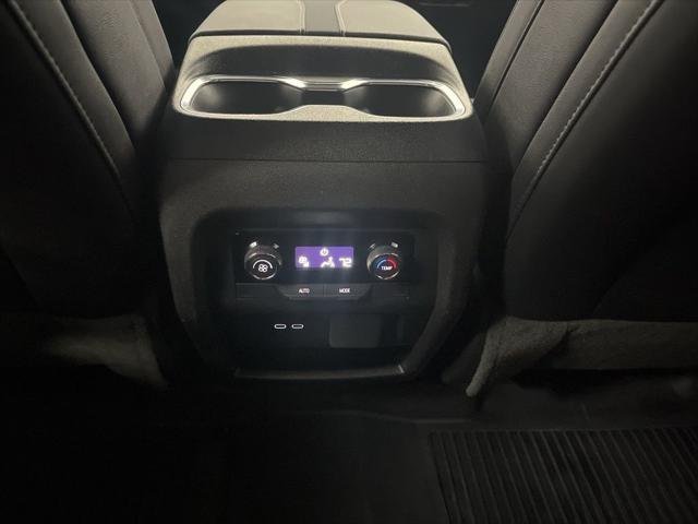 2025 Chevrolet Traverse AWD Z71