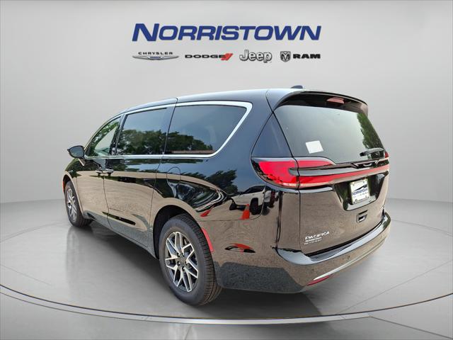 2027 Chrysler Pacifica PACIFICA LIMITED AWD