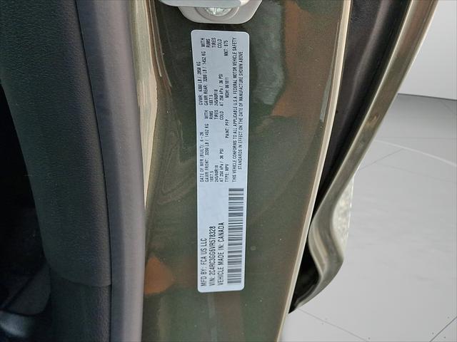 2027 Chrysler Pacifica PACIFICA LIMITED AWD 2027 Chrysler Pacifica PACIFICA LIMITED AWD