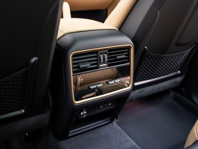 2026 Porsche Cayenne Unknown