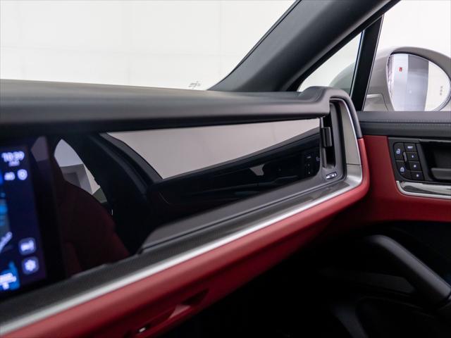 2026 Porsche Cayenne Unknown