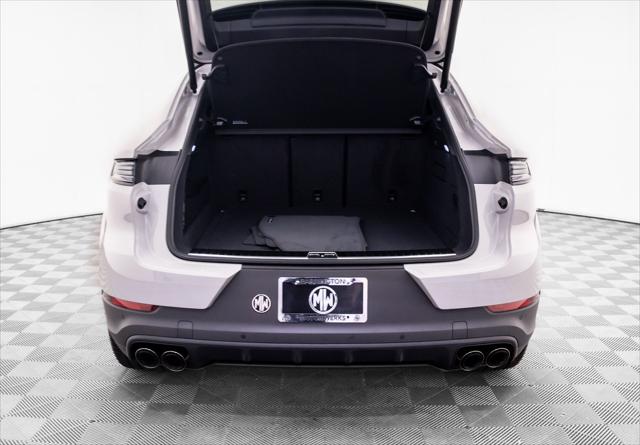2026 Porsche Cayenne Unknown