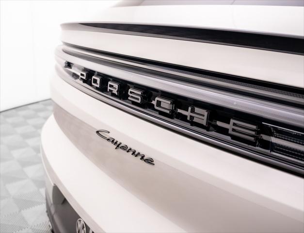 2026 Porsche Cayenne Unknown
