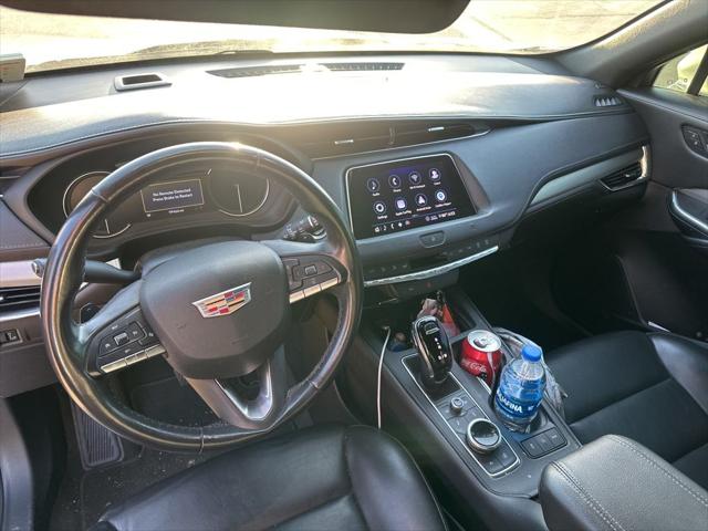 2020 Cadillac XT4 FWD Premium Luxury