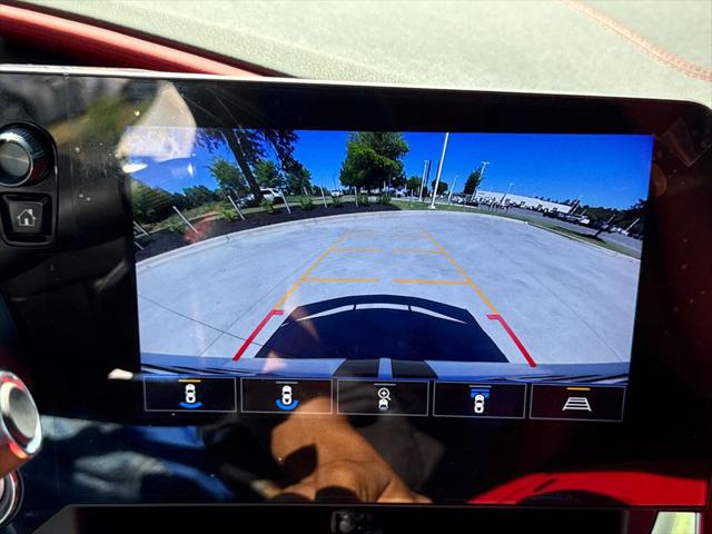 2022 Chevrolet Corvette Stingray RWD Convertible 2LT
