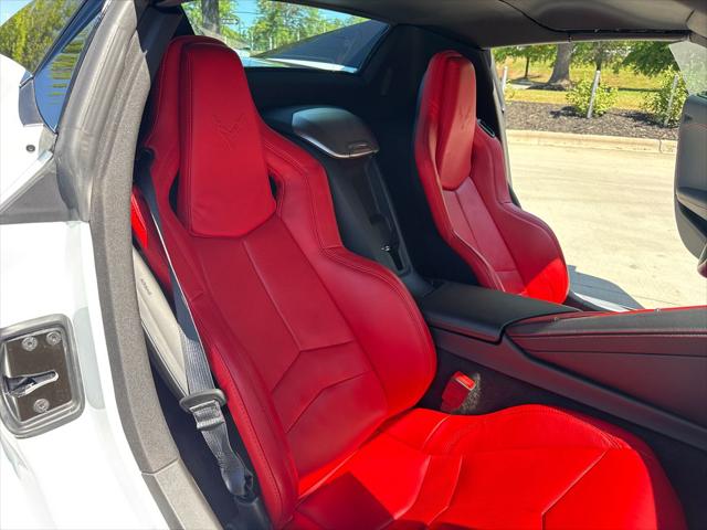 2022 Chevrolet Corvette Stingray RWD Convertible 2LT