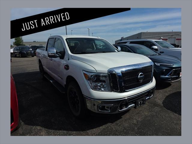 2017 Nissan Titan SL for sale in Saint Cloud, MN